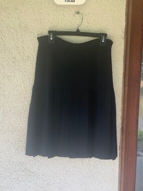ST. JOHN SEPARATES PLEATED SKIRT